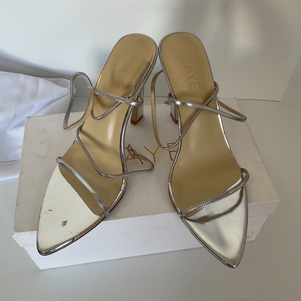 REVOLVE Ray Moxxi Heels Silver Metallic Size 6.5 WZ2459 Strappy‎ Wrap Around